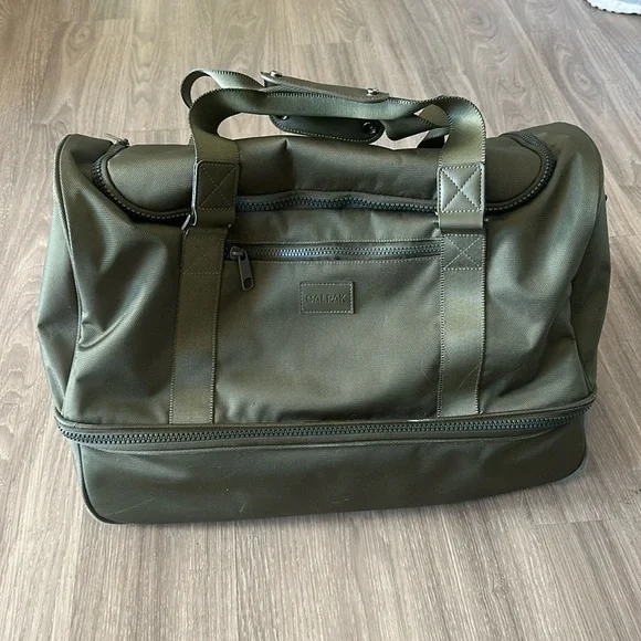Calpak Olive Green Travel Bag - Picture 1 of 9